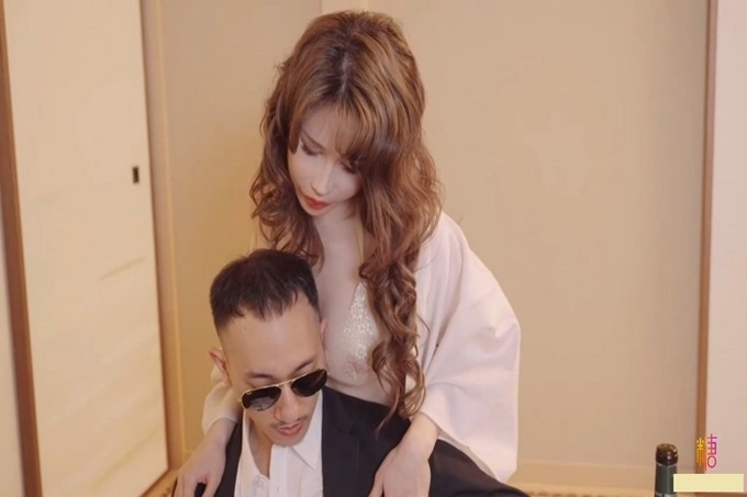 神级爆乳淫荡乳交 马眼爆射娇嫩美乳好色情呀