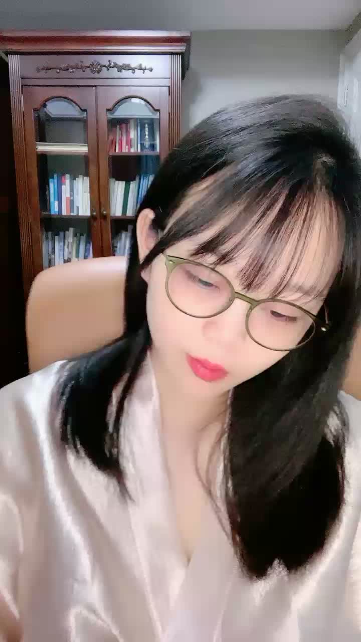 不爱吃辣椒_诱惑特写_二月十号