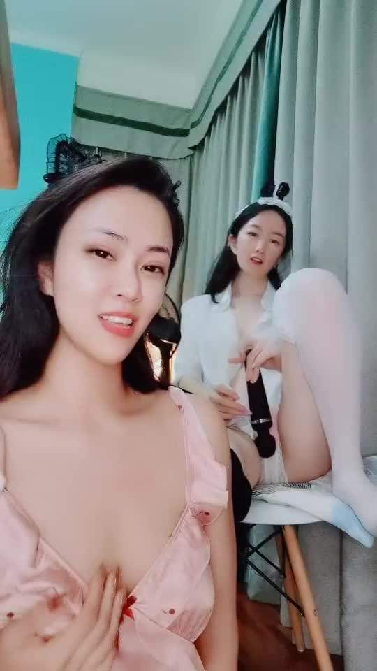 小叶漩_女女自慰_一月三十号