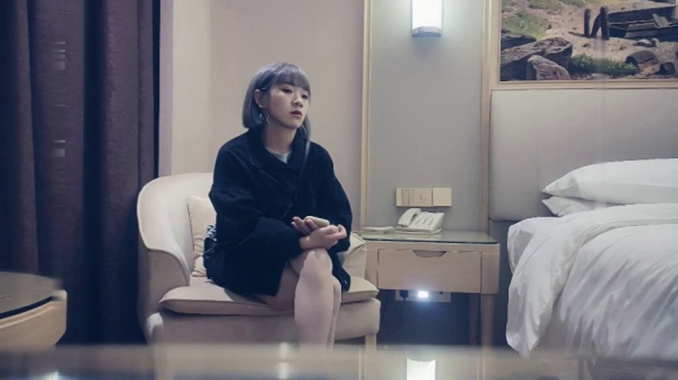 外围频翻车 第二场给了钱立刻翻脸 