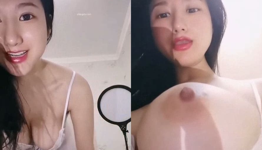 真实艺术生毕业，小学音乐老师下海，~!粉丝订制黄金圣水~打包快递~~ ！~✨✨✨-~超大奶子，这逼水不少！2 